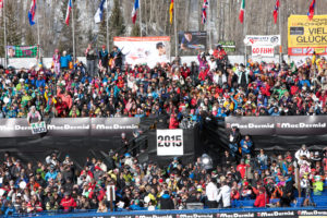 Crowd at 2015 FIS World Cup event