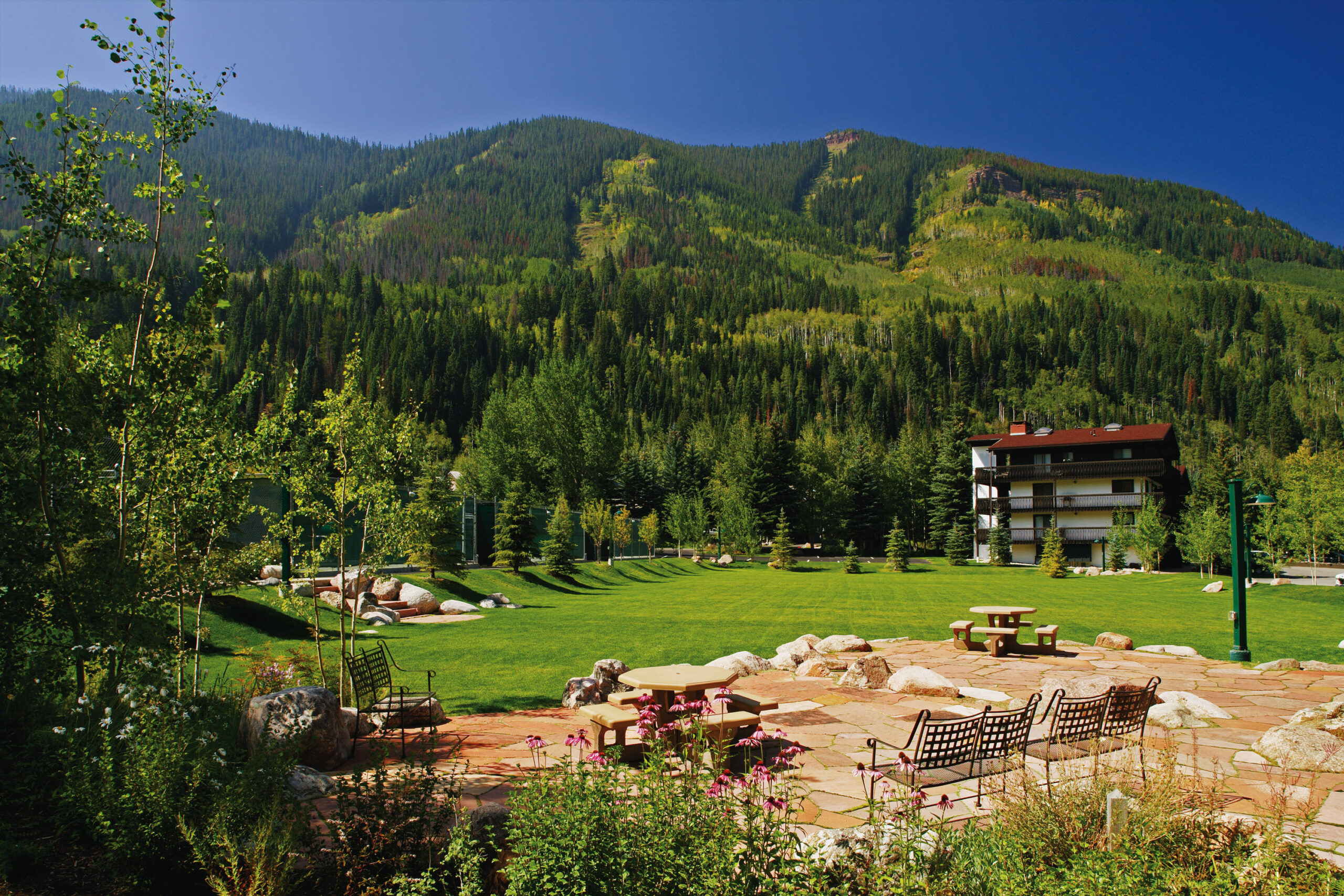 How to Experience Vail Without a Car